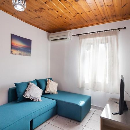 Lefkáda Melas Home מראה חיצוני תמונה